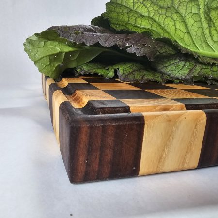 End Grain Cutting Board (Walnut/Ash) - Image 4