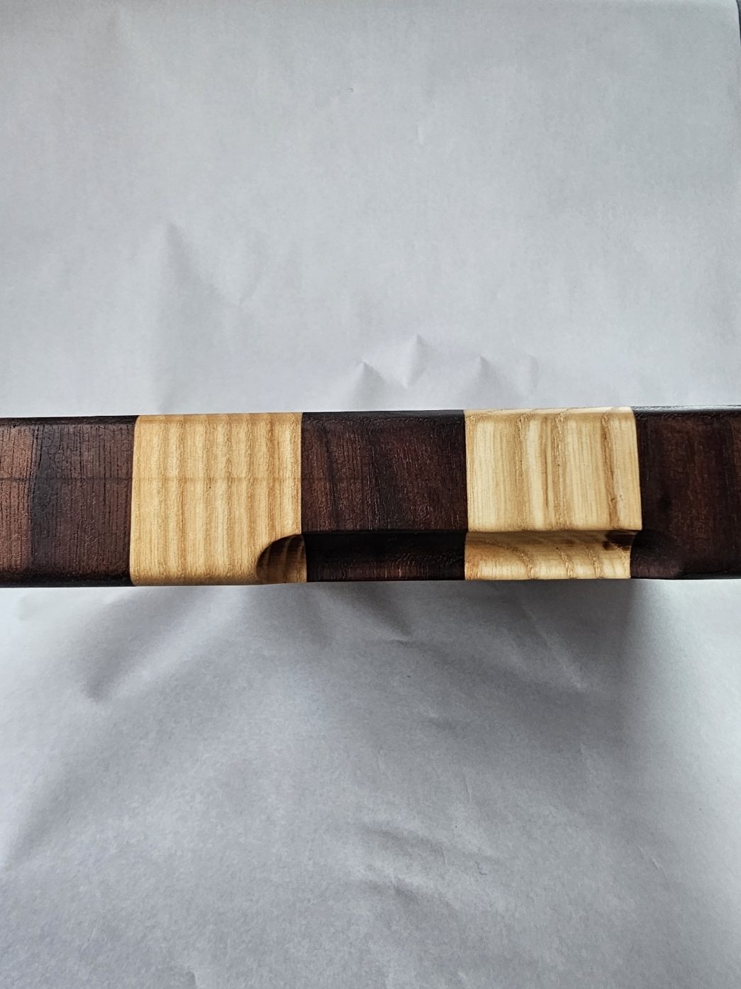 End Grain Cutting Board (Walnut/Ash) - Image 6